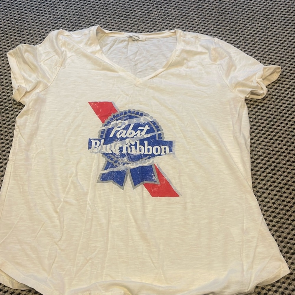 Graphic tee